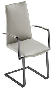 Moderner Sessel mit grauem Lederbezug und schwarzem Metallgestell, seitliche Perspektive