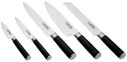 Set aus fünf Küchenmessern mit schwarzen Griffen und Edelstahlklingen, frontal präsentiert.
