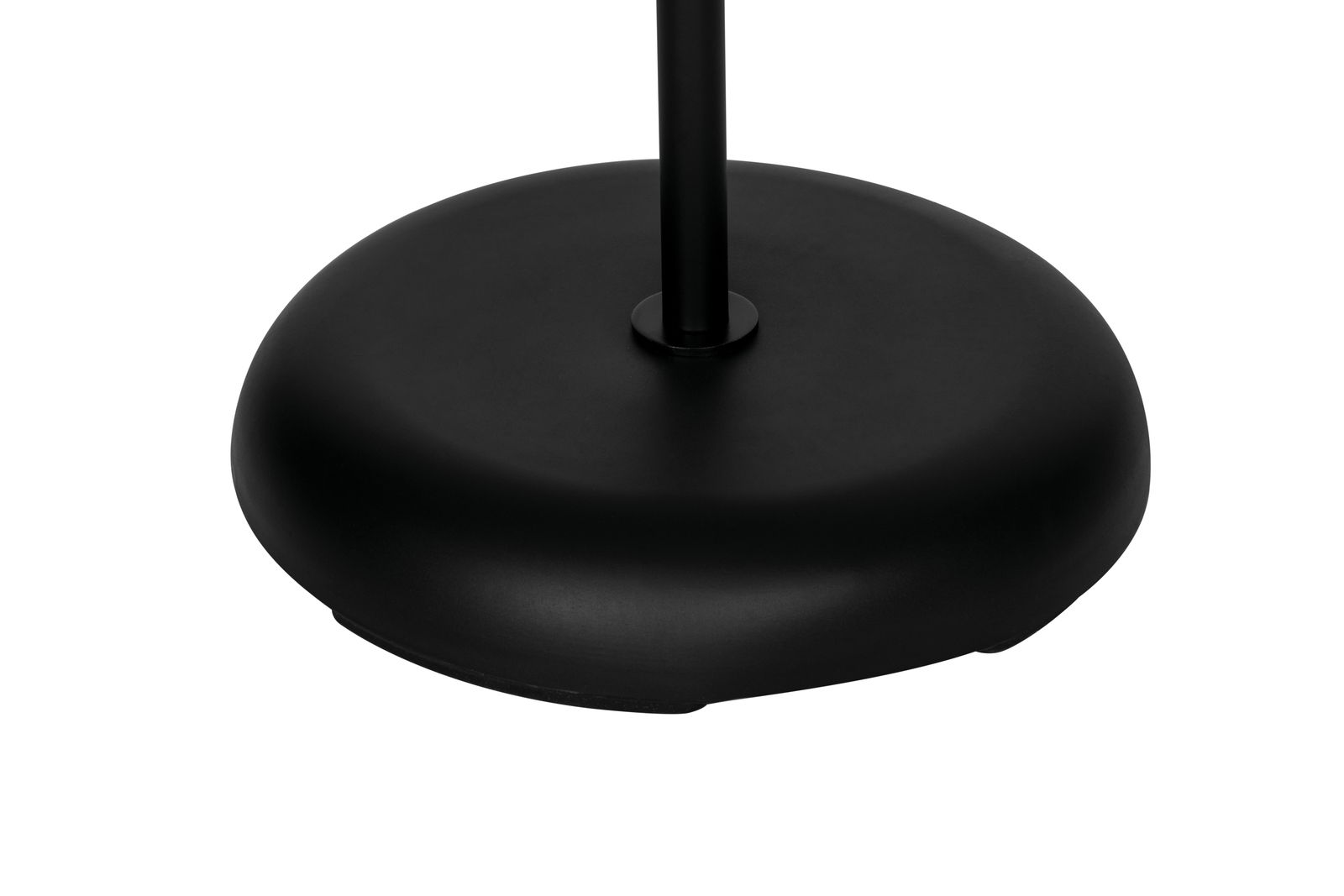 Schwarzer Lampenfuß einer Stehleuchte, Ansicht von oben