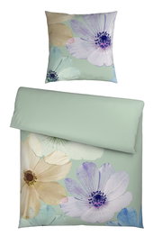 Wendebettwäsche mit großem Blumenmuster in Pastellfarben, Draufsicht