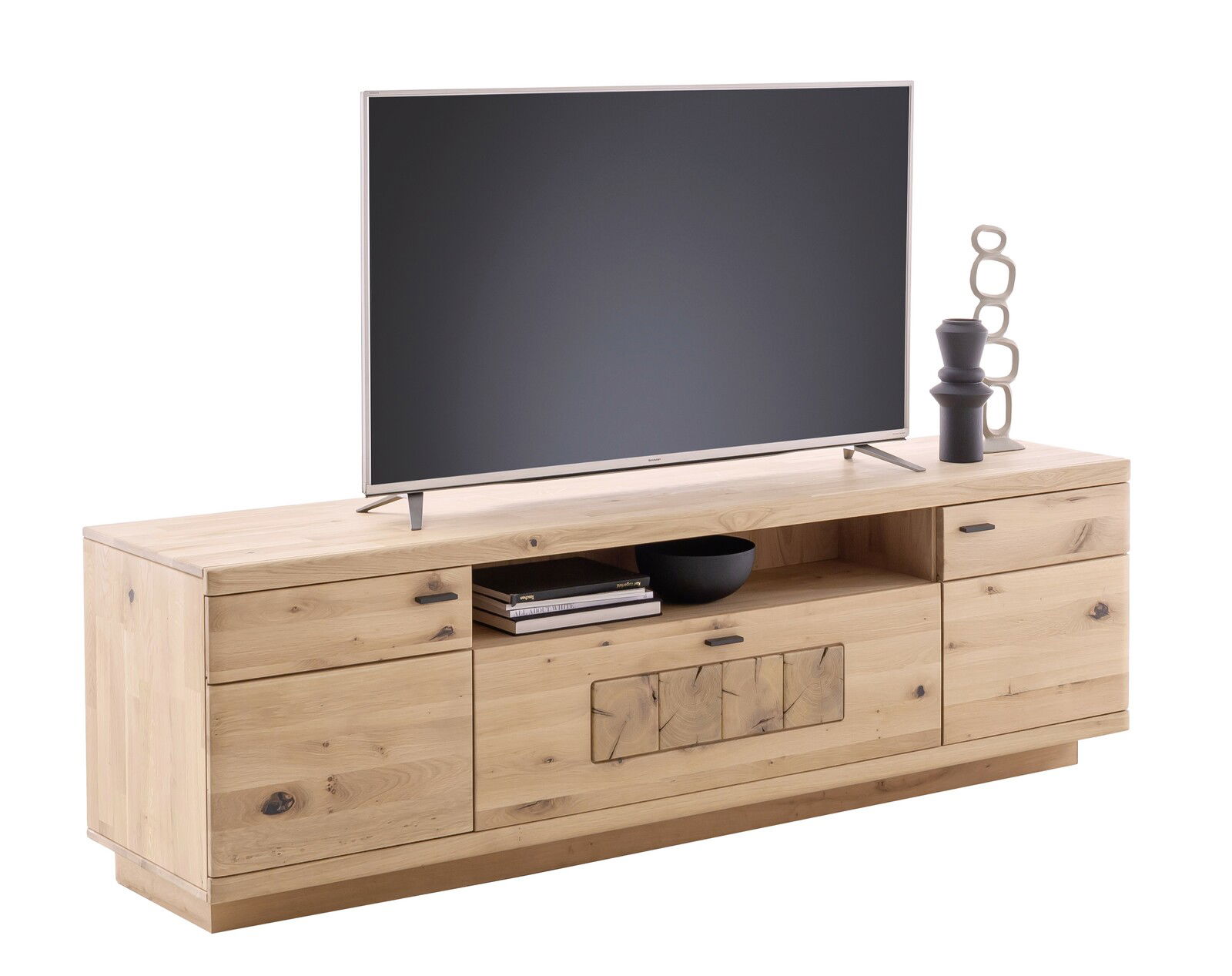 Holz-Lowboard mit Fernseher, Dekoration und Büchern, seitliche Perspektive