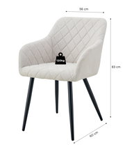 Beiger, gepolsterter Polsterstuhl mit Rautensteppung und schwarzen Metallbeinen, Maße ca. 56 cm breit, 60 cm tief, 83 cm hoch, belastbar bis 120 kg, in schräger Frontansicht vor weißem Hintergrund.