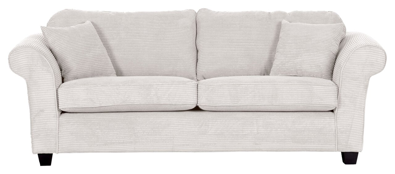 Beige driezitsbank met geribbelde stoffen bekleding, twee grote rugkussens en twee kleine sierkussens, gezien van voren.