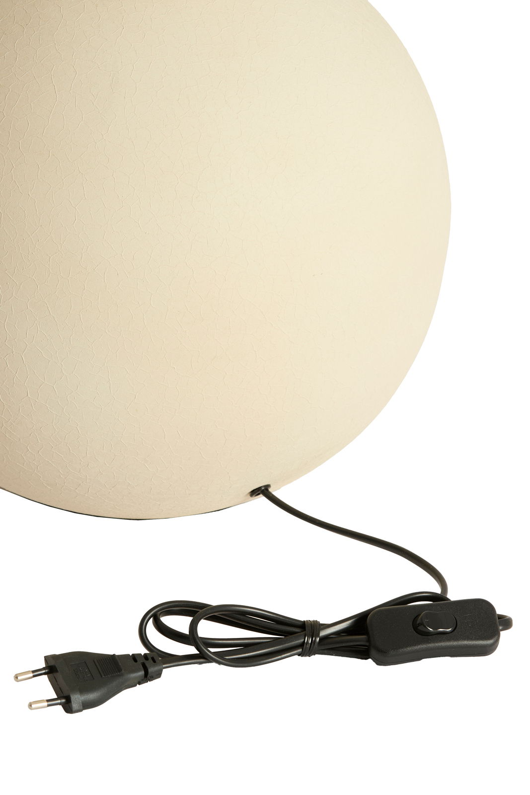 Light&Living Lampenfuß BENAO Nahaufnahme eines runden, cremefarbenen Lampenfußes mit Textur, Kabel und Schalter sichtbar.