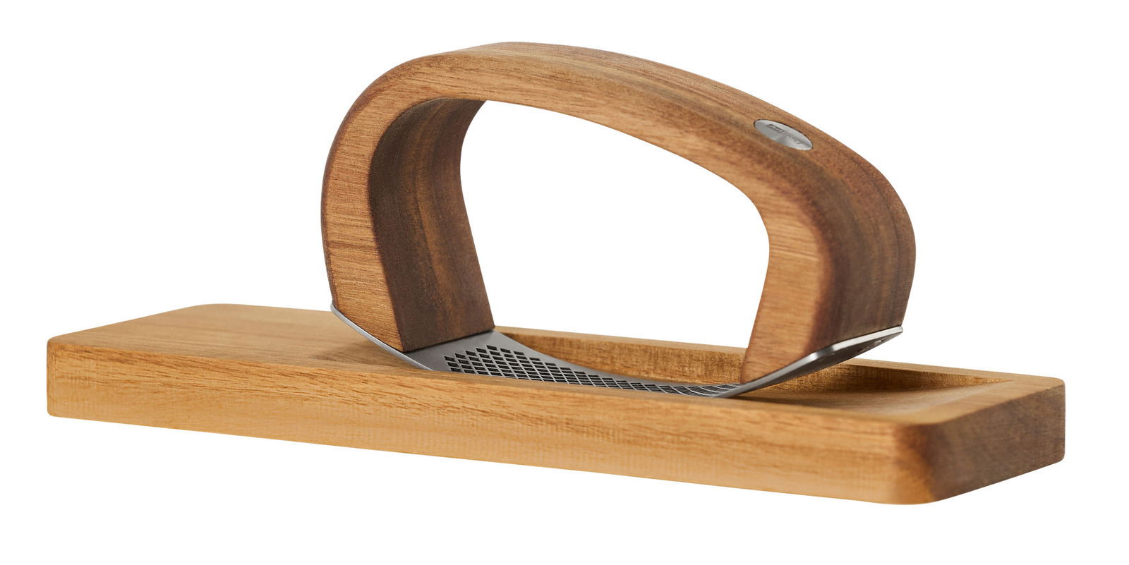 Knoblauchpresse aus Holz und Metall in seitlicher Perspektive
