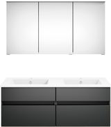 Moderne Badkombination mit Doppelwaschbecken und Spiegelschrank, Frontalansicht