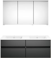 Moderne Badkombination mit Doppelwaschbecken und Spiegelschrank, Frontalansicht