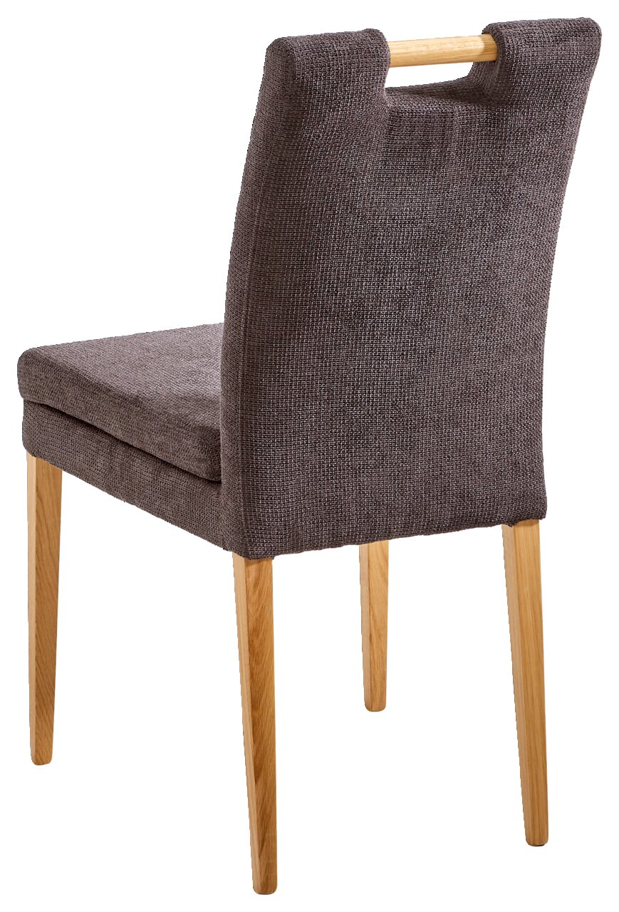 Rückansicht eines modernen Stuhls mit braunem Stoffbezug und Holzbeinen, mit einem Griff an der Rückenlehne.