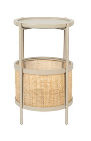 Beistelltisch mit rundem Tablett und geflochtenem Korb, seitliche Perspektive