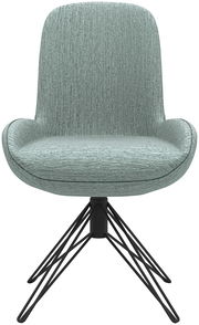 Moderner Stuhl mit grünem Stoffbezug und schwarzem Metallgestell, Frontalansicht