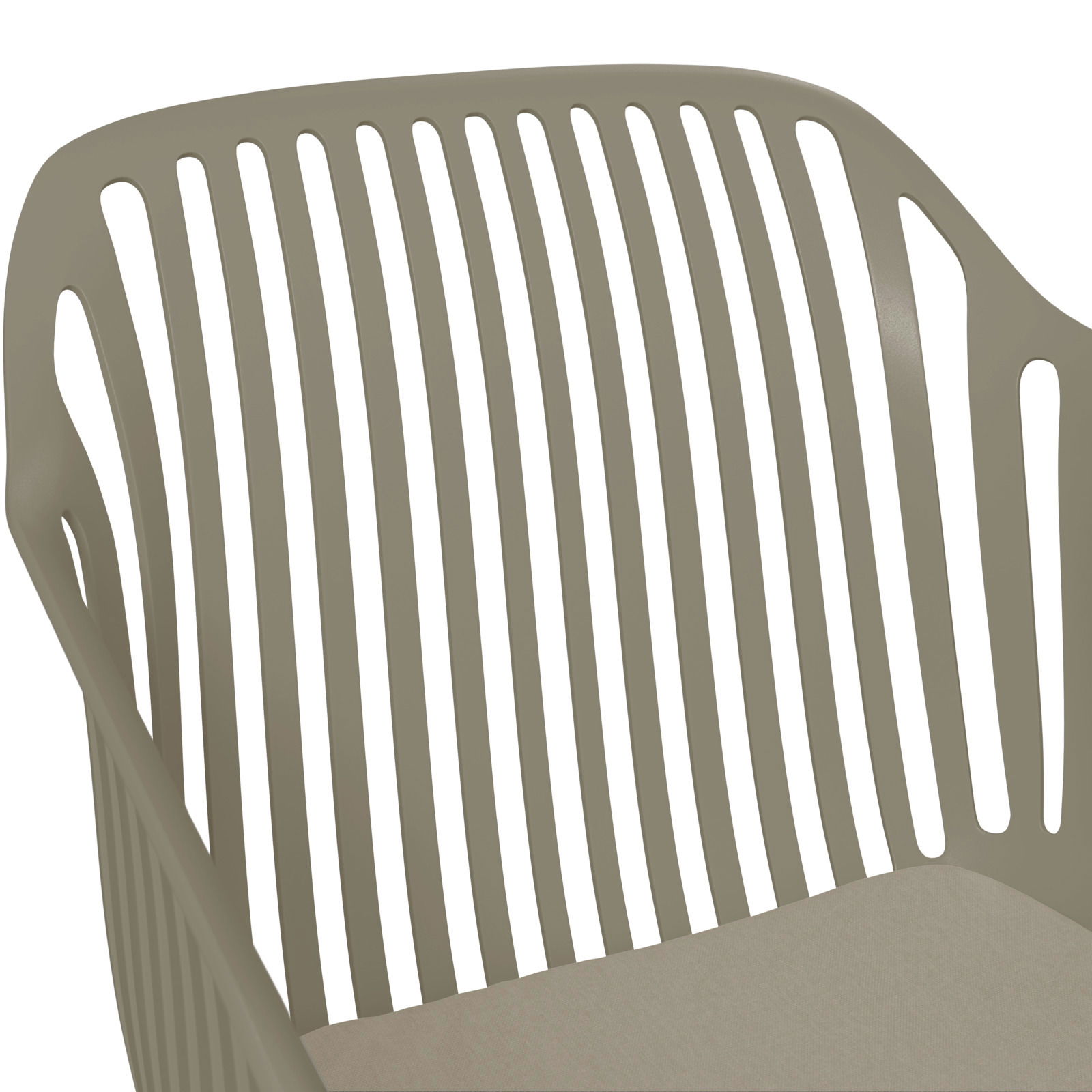 Nahaufnahme eines stapelbaren Sessels mit vertikalen Streben, seitliche Perspektive