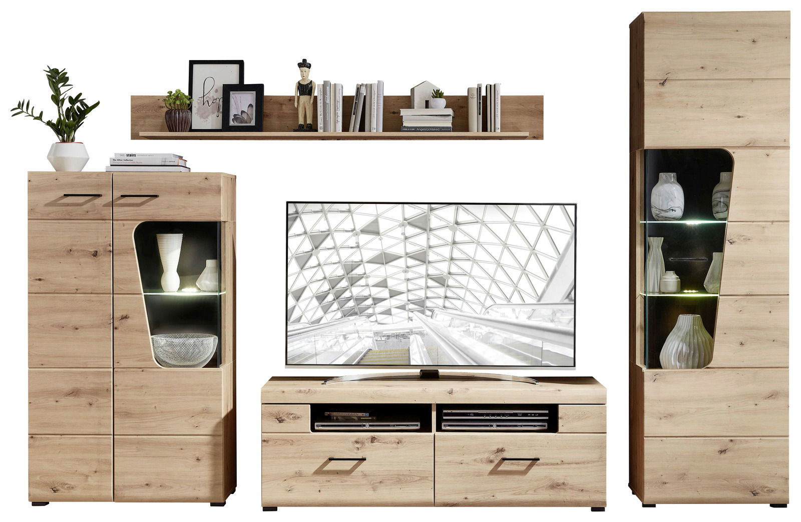 Wohnwand aus Holz mit Schränken, Regalen und TV-Element, frontal betrachtet