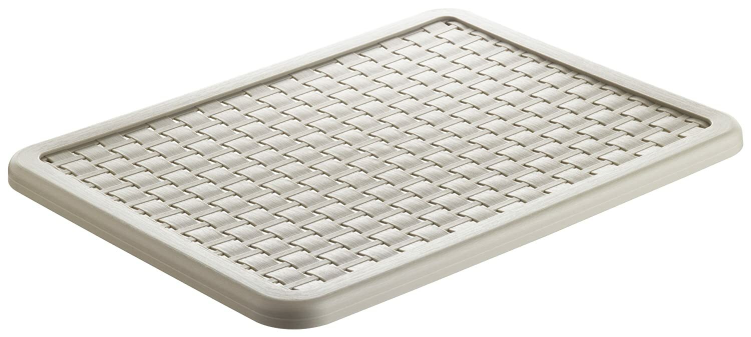 Deckel mit geflochtenem Muster in beige, schräg von oben fotografiert