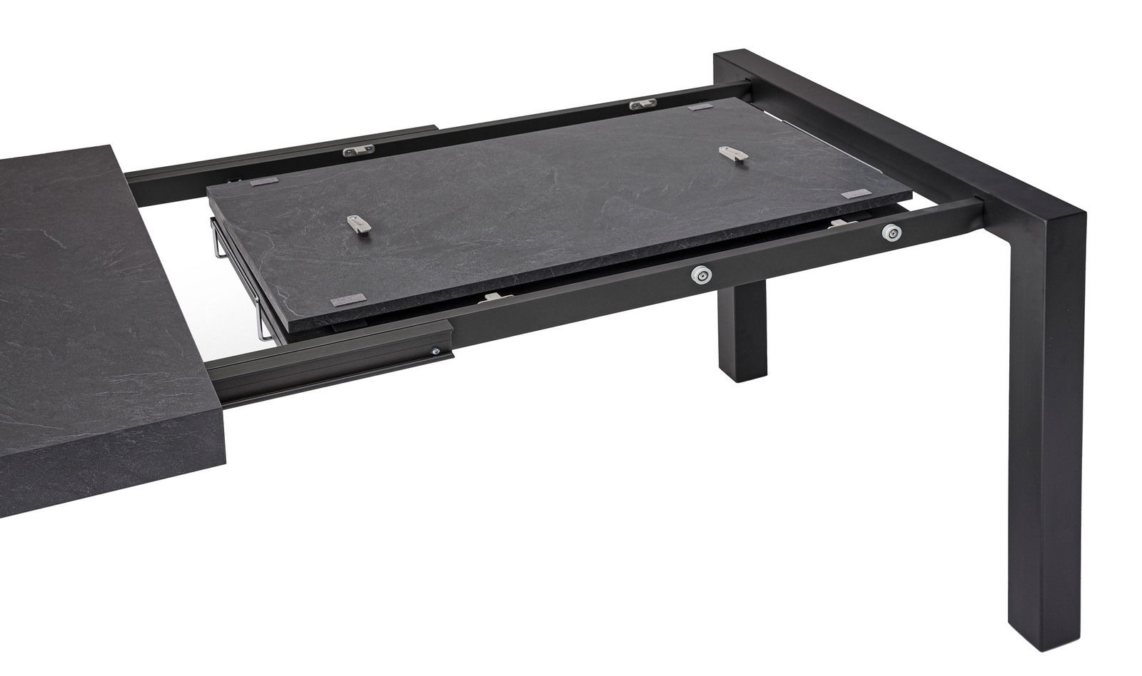 Erweiterbarer Esstisch mit schwarzer Tischplatte und Metallrahmen, seitliche Perspektive.