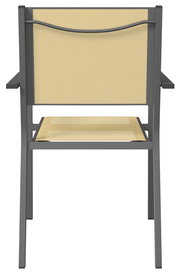 Rückansicht eines Stapelsessels mit gelber Sitzfläche und Rückenlehne, schwarzem Metallrahmen und Armlehnen.