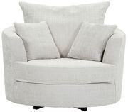 Gemütlicher, cremefarbener Sessel mit zwei passenden Kissen, frontal fotografiert.