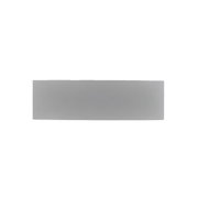 Silberne LED-Wandleuchte in rechteckiger Form, frontal betrachtet.