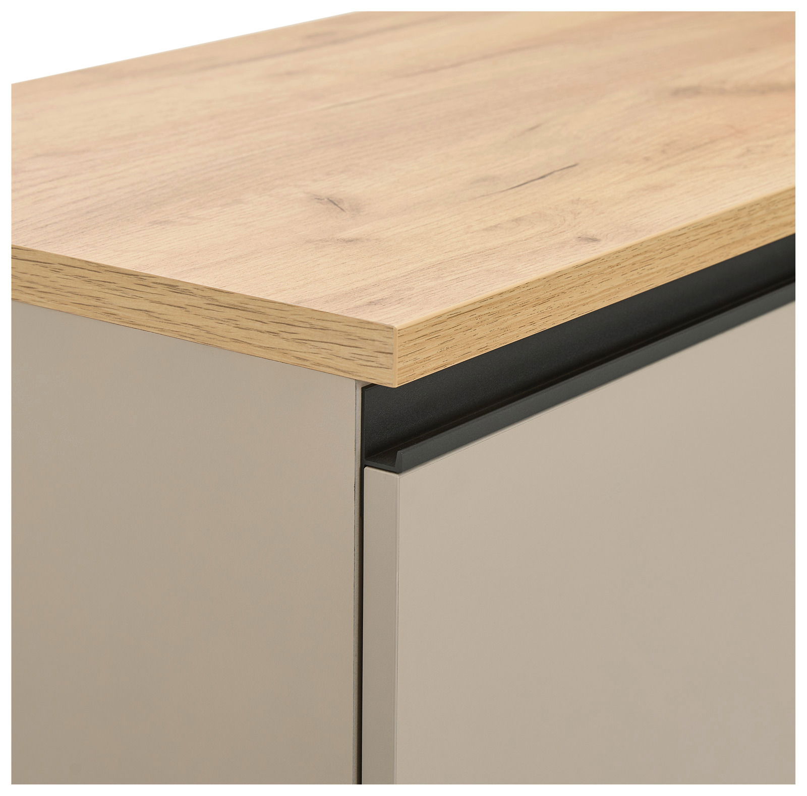 Nahaufnahme eines Aktenschranks mit einer hellen Holzoberfläche und einer glatten, beigen Front. Perspektive von oben rechts.