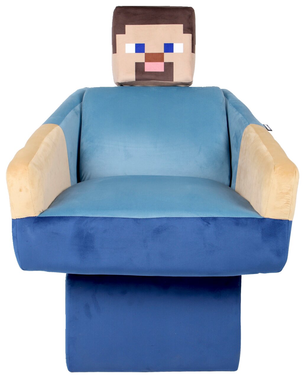 Op Minecraft geïnspireerde kinderfauteuil in de vorm van een blokachtig figuurtje met een blauw lichaam en een pixelachtig gezicht, van voren gefotografeerd.