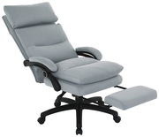 Bequemer Chefsessel in hellgrau mit verstellbarer Rückenlehne und ausziehbarer Fußstütze, seitliche Perspektive