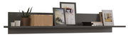 Wandboard mit Dekorationen wie Pflanzen, Bilderrahmen und Büchern, seitliche Perspektive