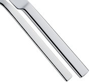 Nahaufnahme von zwei glänzenden, modernen Besteckgriffen aus Edelstahl in minimalistischem Design.