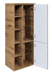 Midischrank aus Holz mit geöffneter Tür, zeigt mehrere Regalböden aus Glas und Holz, Perspektive von vorne rechts