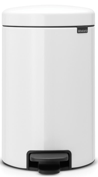 Weißer Brabantia Treteimer, frontal abgebildet mit geschlossenem Deckel und sichtbarem Fußpedal.