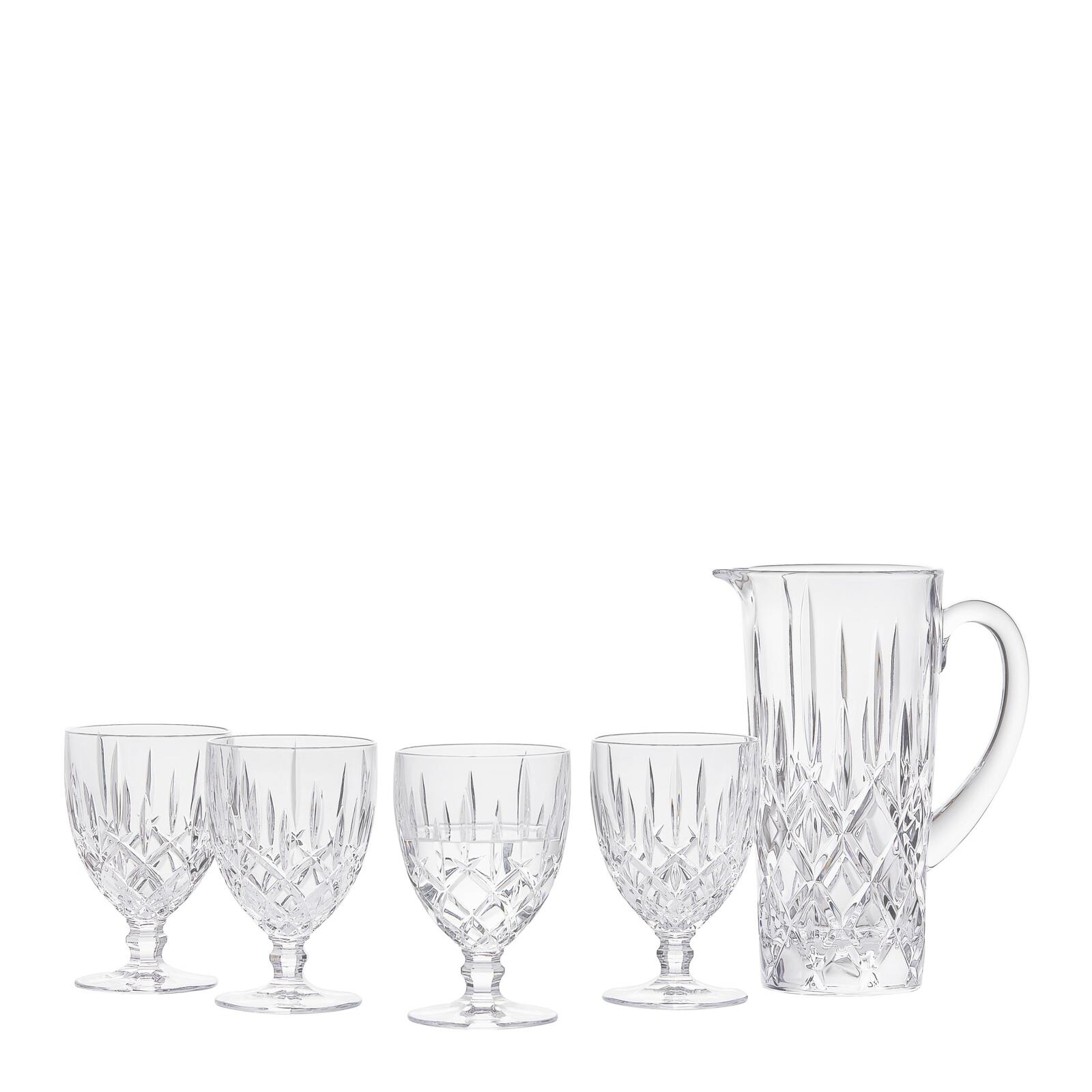 Krugset Noblesse 5-tlg. aus Kristallglas, bestehend aus einem Krug und vier Gläsern, seitliche Perspektive.