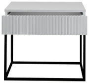 Moderne Nachtkommode mit geriffelter Schubladenfront und schwarzem Metallgestell, Frontalansicht