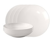 Weißes 8-teiliges Dinner-Set bestehend aus vier flachen Tellern und vier tiefen Schalen, seitliche Perspektive.