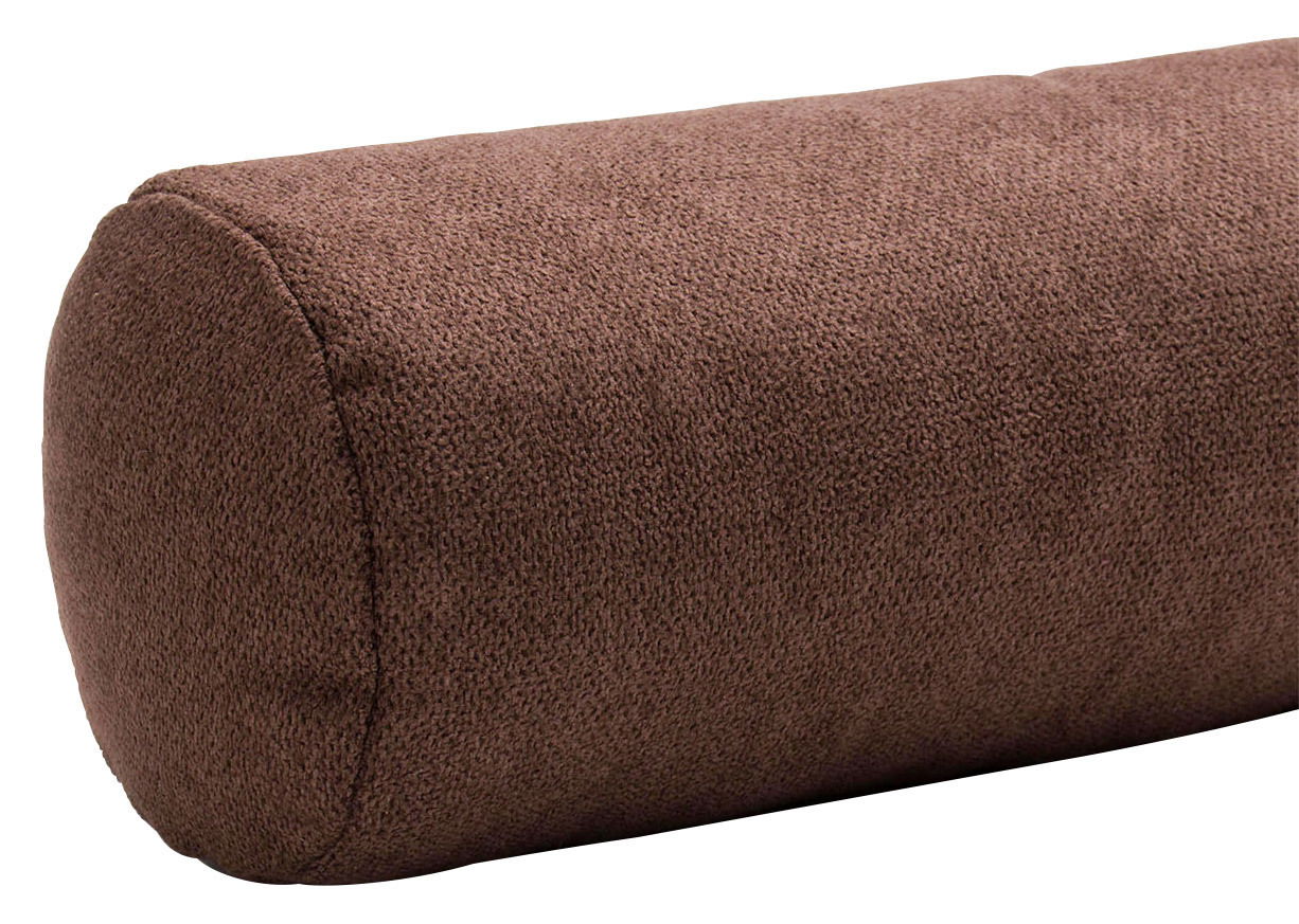 GÖZZE Zugluftrolle DARCO Nahaufnahme einer braunen Zugluftrolle aus 100% Polyester, seitliche Perspektive.