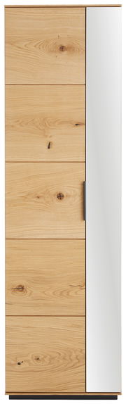 Frontansicht eines Garderobenschranks mit Holztüren und einem integrierten Spiegel auf der rechten Seite.