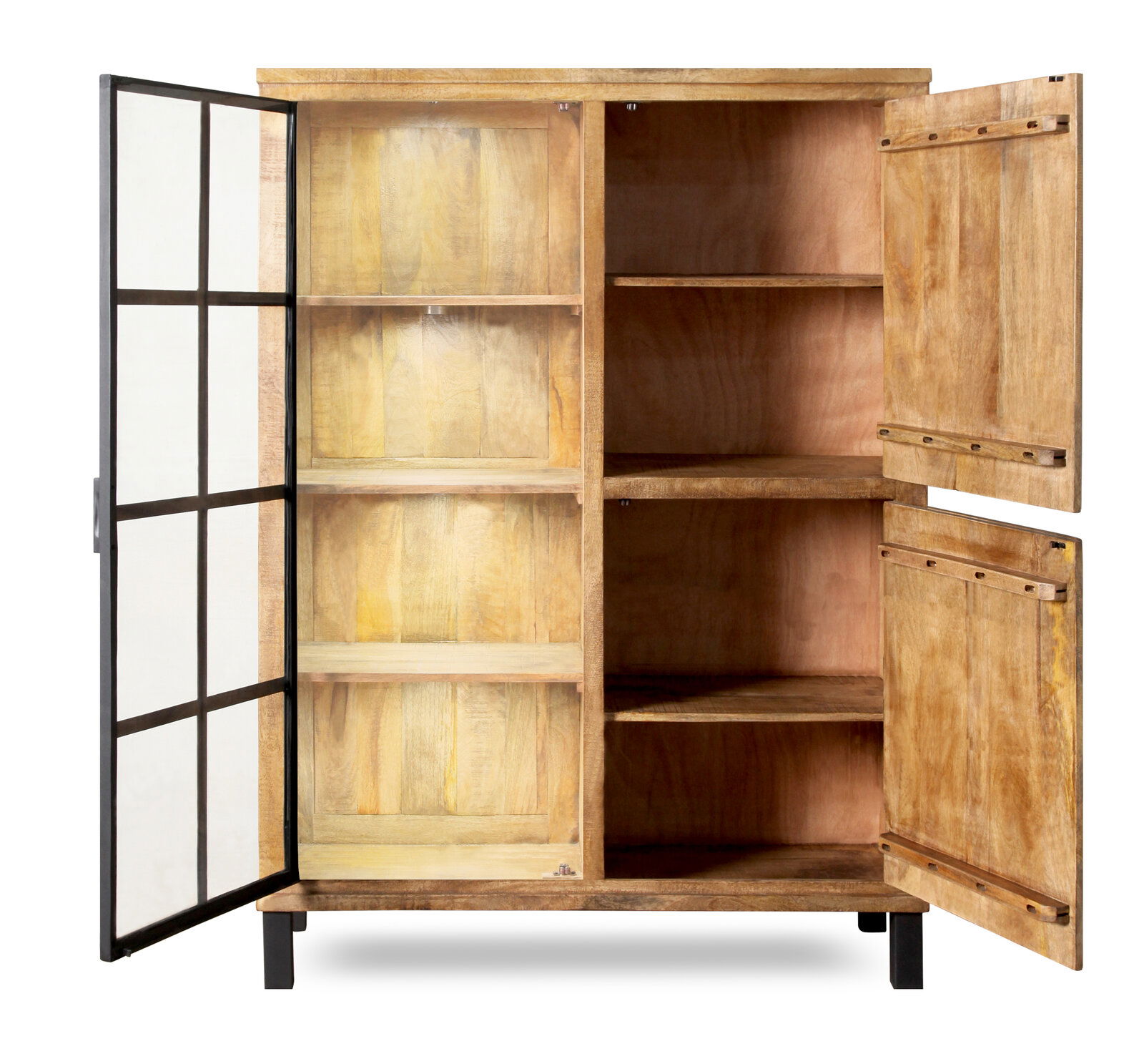 Offenes Highboard aus Holz mit zwei Türen, linke Tür mit Glaseinsatz, rechte Tür aus Holz, Innenansicht mit mehreren Regalböden, frontale Perspektive.