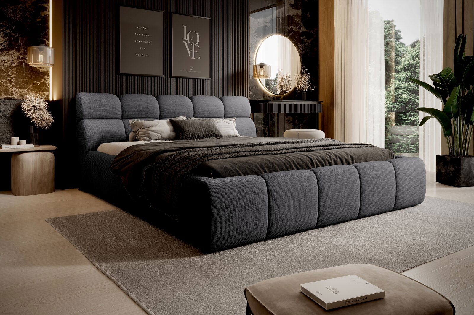 Modernes Polsterbettgestell in einem stilvollen Schlafzimmer, seitliche Perspektive