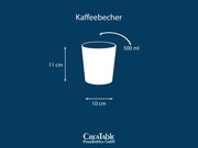 Schematische Frontansicht eines weißen Kaffeebechers (500 ml) mit Maßangaben: Höhe 11 cm, Breite 10 cm, auf blauem Hintergrund.