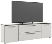 Modernes TV-Lowboard in Weiß mit zwei Schubladen und zwei Türen, frontal betrachtet, mit einem großen Flachbildfernseher darauf.