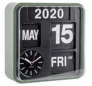 Quadratische Wanduhr mit Kalenderfunktion, zeigt das Datum 15. Mai 2020 und den Wochentag Freitag an, mit analoger Uhr unten links, aus seitlicher Perspektive fotografiert.