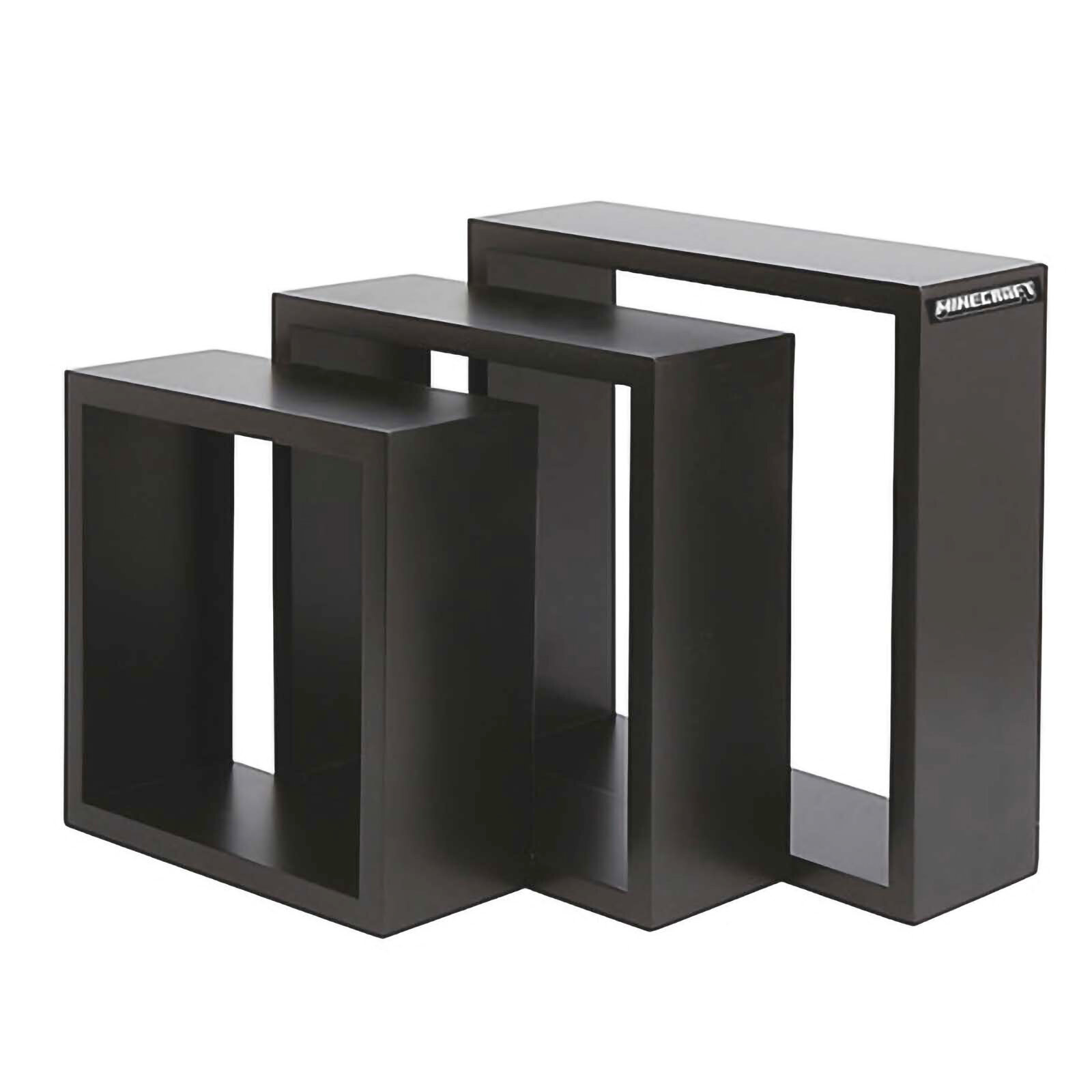 Zurbrüggen Wandregal (Cube/3er-Set) MINECRAFT Dreiteiliges Set schwarzer, rechteckiger Metall-Präsentationsständer in unterschiedlichen Höhen, ineinander geschoben, Ansicht schräg von vorn auf weißem Hintergrund.