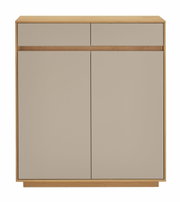 Moderner Schuhschrank aus Holz mit zwei Schubladen und zwei Türen, Frontalansicht
