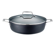 Servierpfanne Raise Ø 28 cm mit Glasdeckel, seitliche Perspektive