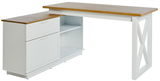 Moderner Eck-Schreibtisch mit weißem Gestell und Holzoberfläche, seitliche Schubladen und Regalfächer, Perspektive von vorne rechts.