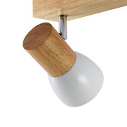 Moderner Strahler mit Holz- und Metallelementen, seitliche Perspektive