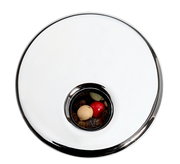 Vogelperspektive auf ein Gewürzkarussell mit acht Gläsern, gefüllt mit verschiedenen Gewürzen.