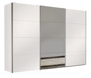 Moderner dreitüriger Schwebetürenschrank mit Spiegel in Frontalansicht