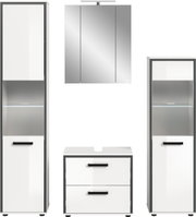 Modernes Badmöbel-Set in Weiß mit grauen Akzenten: zwei hohe Hochschränke mit Glaseinsatz und LED-Licht, Waschtischunterschrank mit zwei Schubladen und Spiegelschrank, Frontansicht.