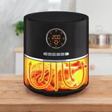 Heißluftfritteuse EasyFry Ultra in Frontalansicht auf einer Küchenarbeitsplatte, mit digitalem Display und Heißluftzirkulation um ein Hähnchen.