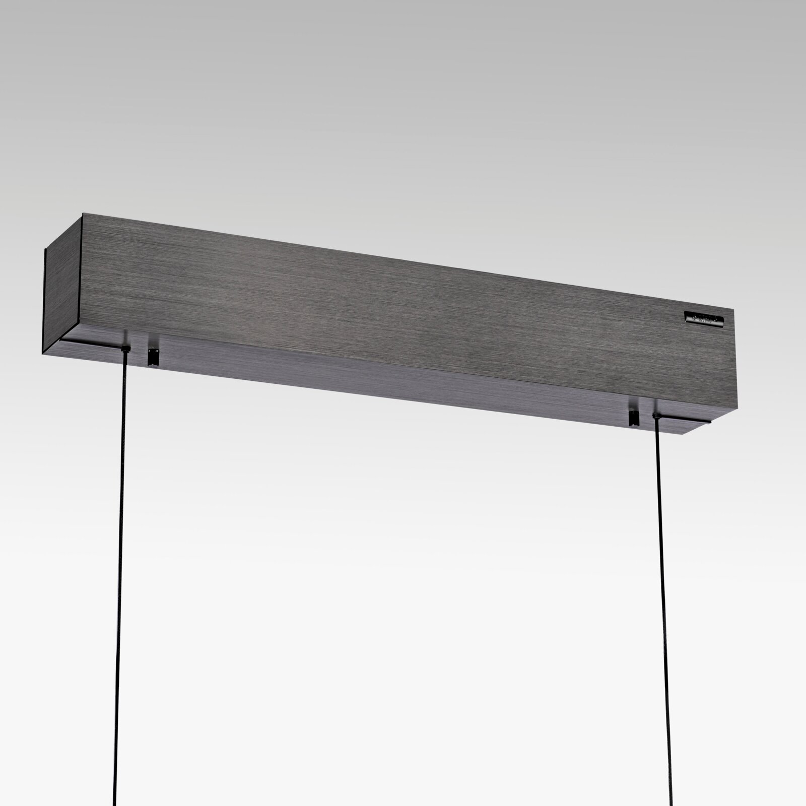 Moderne LED-Pendelleuchte in rechteckiger Form, seitliche Perspektive