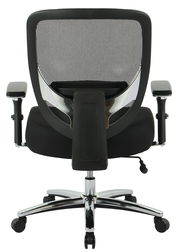 Rückansicht eines modernen Chefsessels mit Netzrückenlehne und verstellbaren Armlehnen.