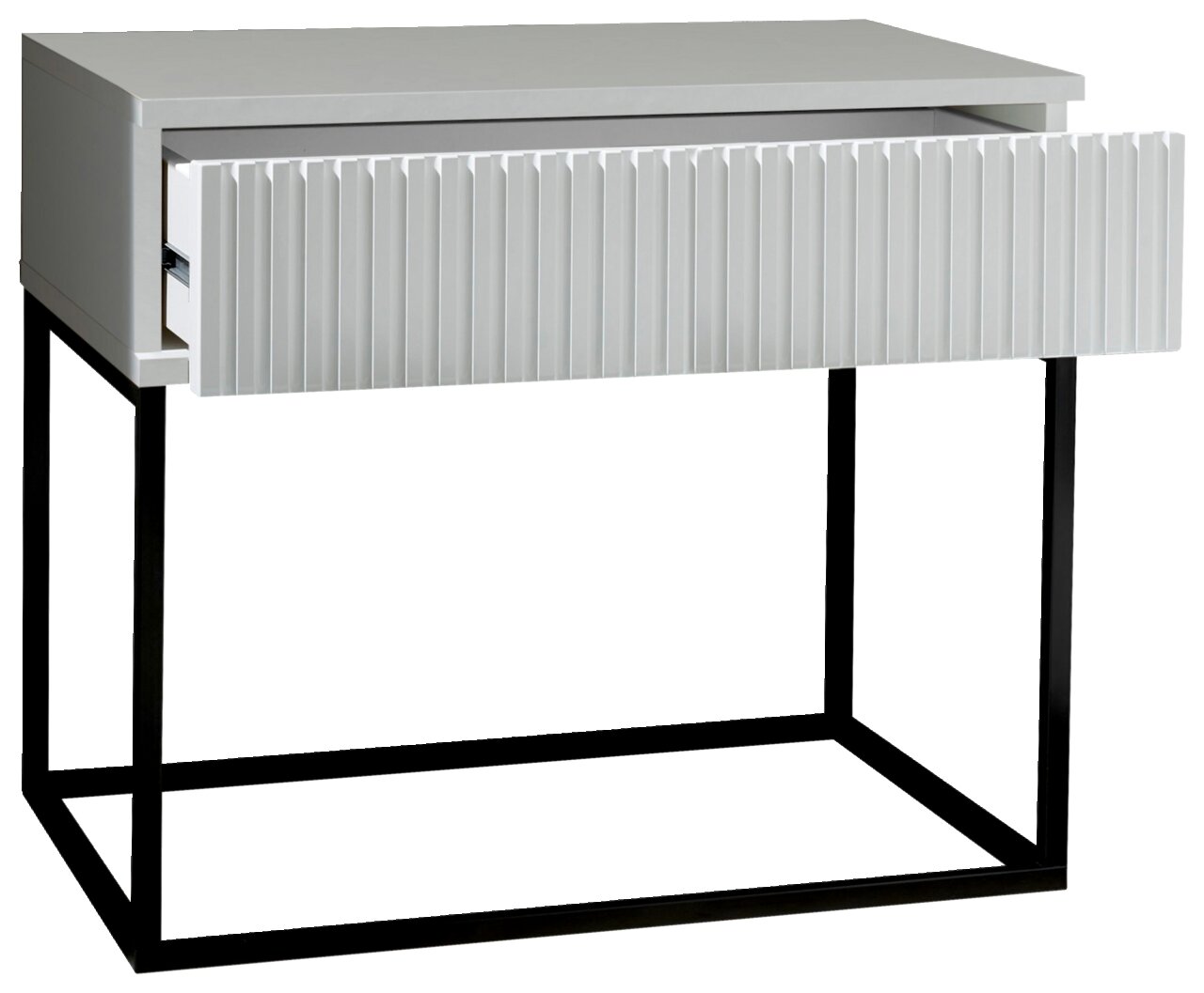 Moderne Nachtkommode mit geriffelter Schubladenfront und schwarzem Metallgestell, Perspektive von vorne.